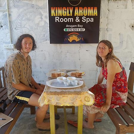 Kingly Aroma Hotel Аругам Бей Екстериор снимка